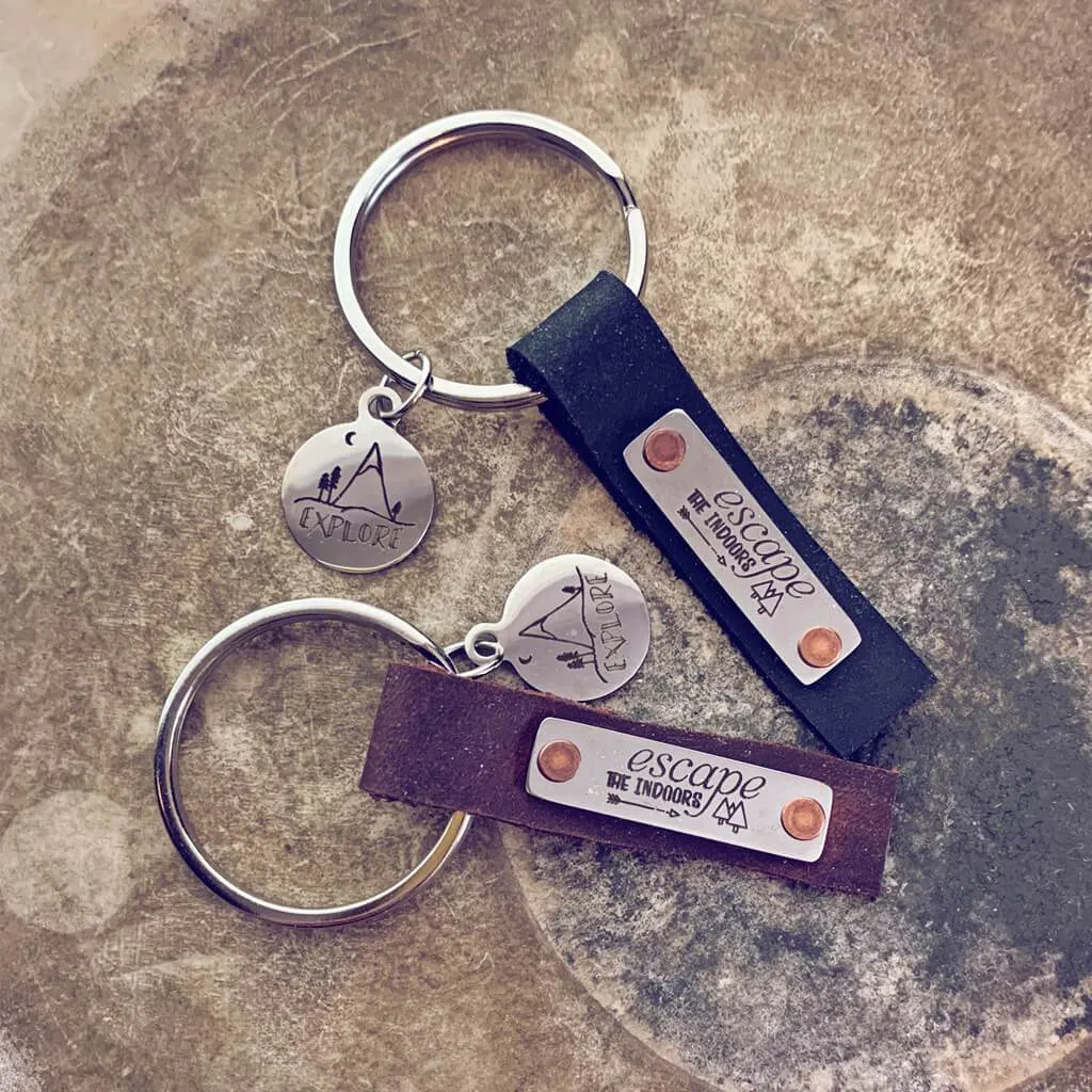 escape the indoors // key ring - keychain