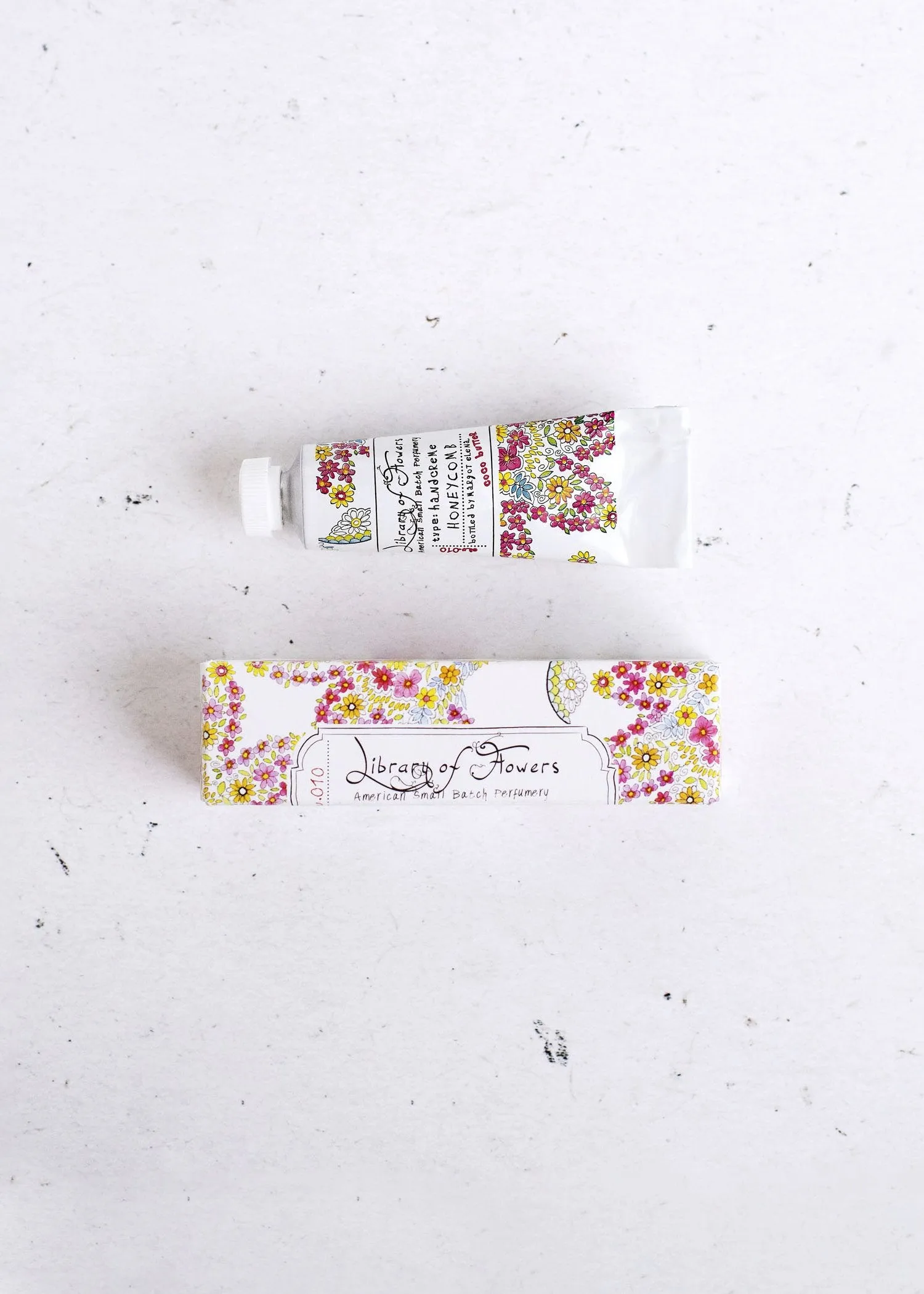 Library of Flowers Petite Treat Handcreme