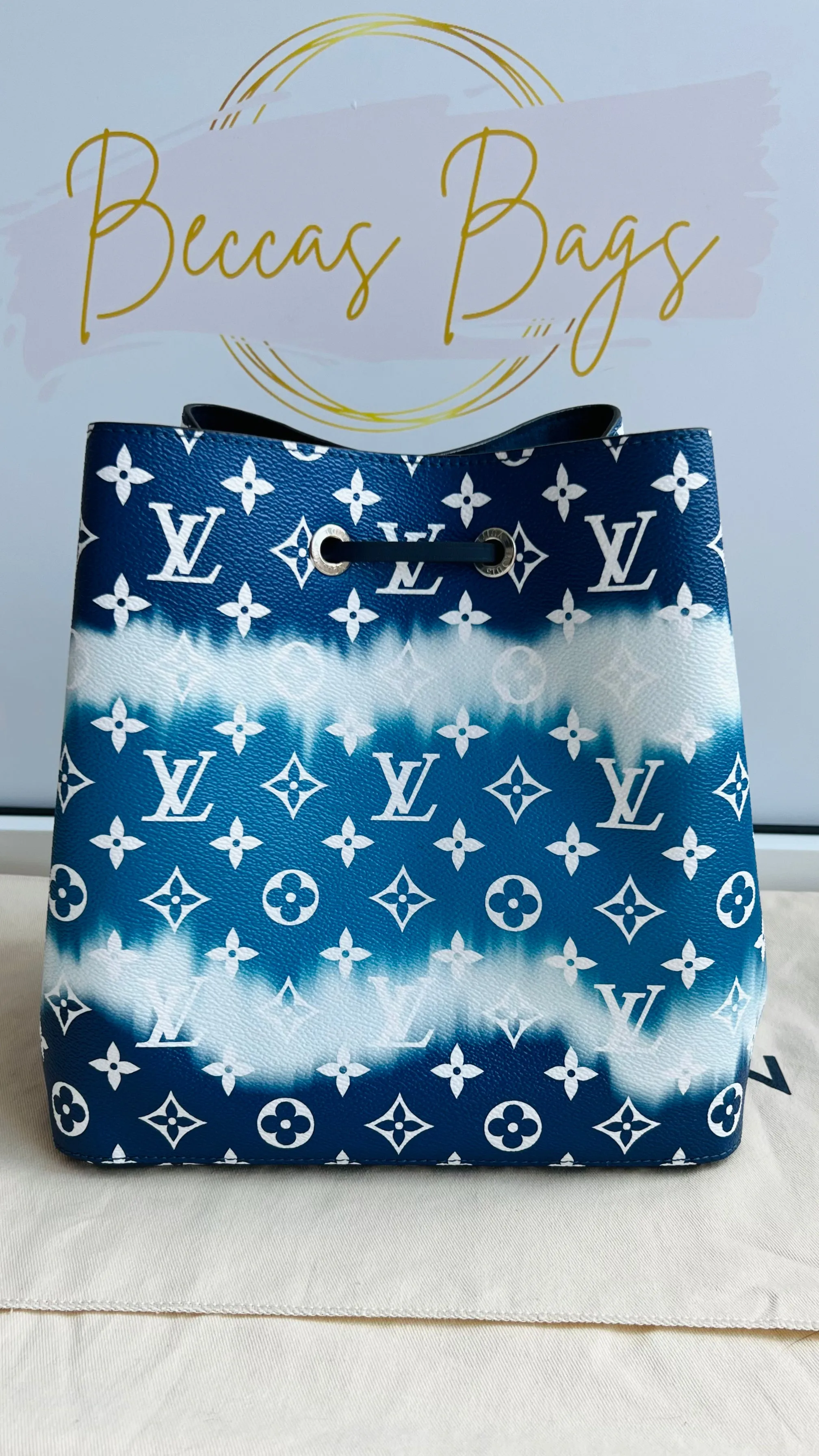 Louis Vuitton Escale Neo Noe Bag