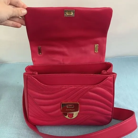 SalvatoreFerragamo NIB lexi pink crossbody bag